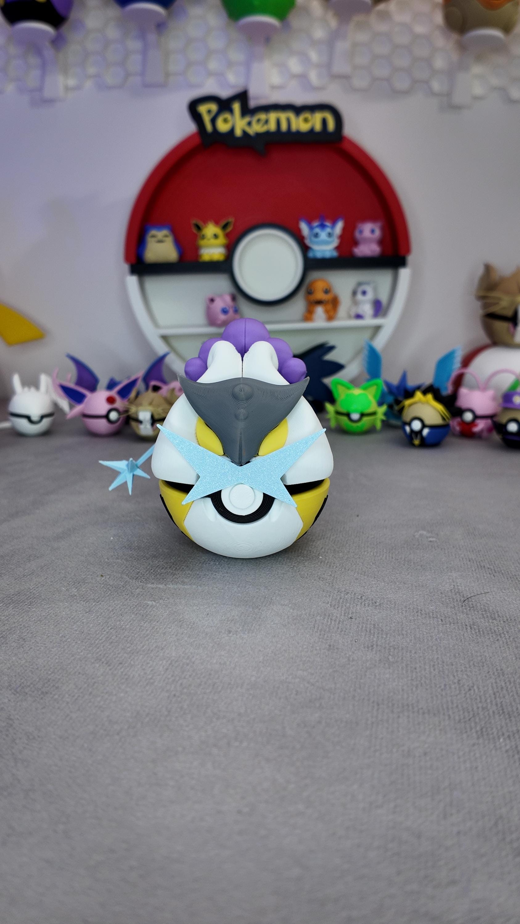 Raikou Pokeball – Legendary Pokémon 3D Printed Collectible – Gamer Desk Decor Gift