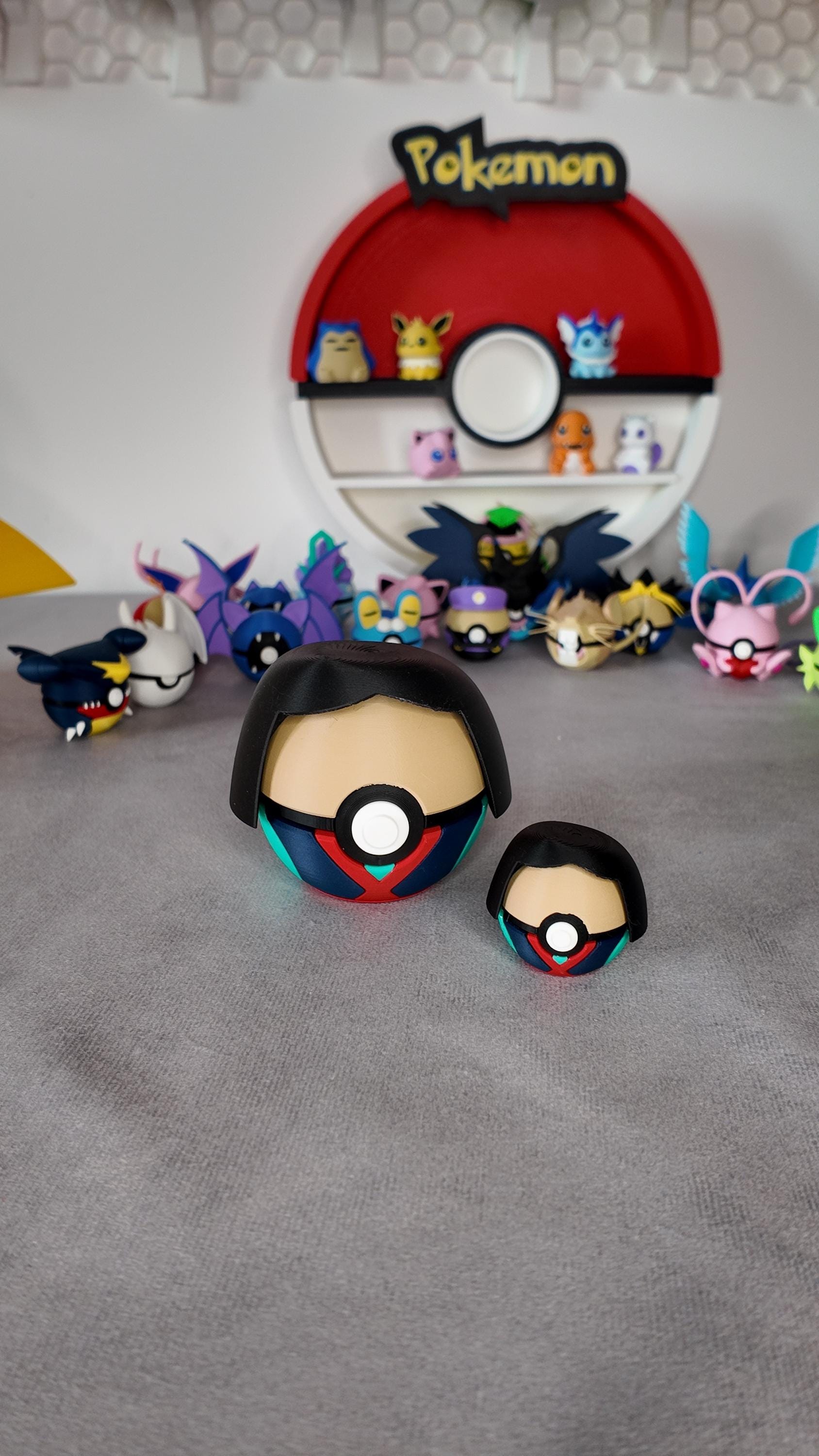 Mulan Pokeball – Disney Inspired 3D Printed Collectible – Gamer Desk Decor – 2 Sizes Available